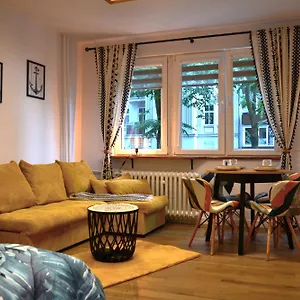 https://apt-apartament-akselblue.kolobrzeghotels.com